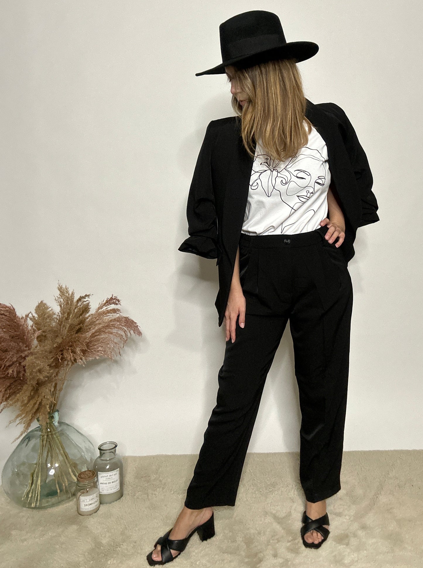 Pantalon tailleur noir